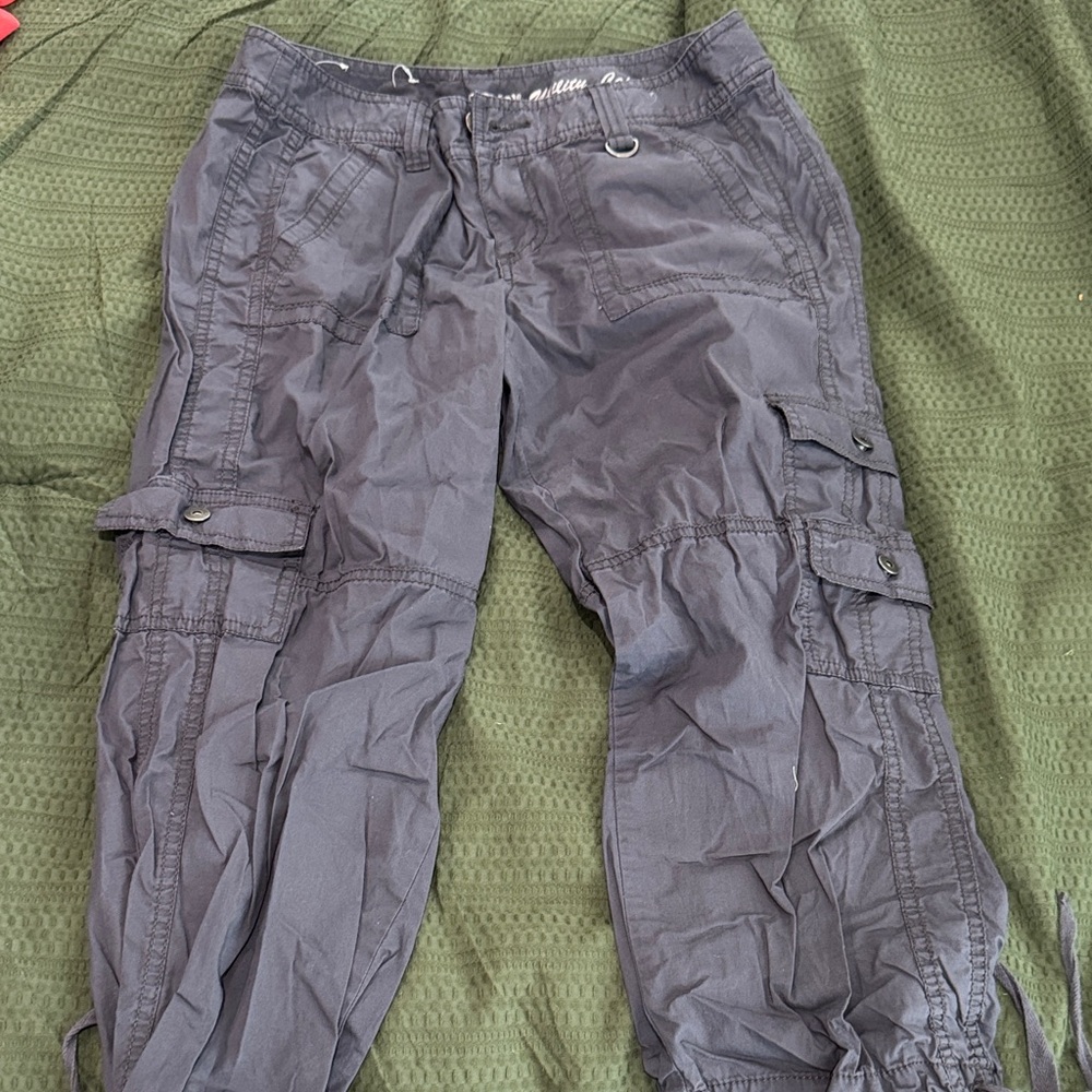 Apt. 9 Gray Cropped Cargo Pants
